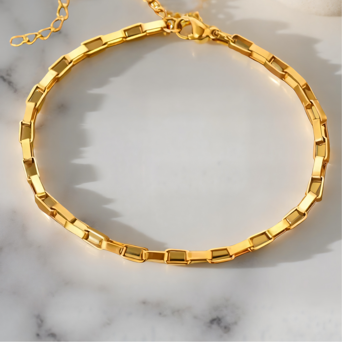 Isabelle Sleek Bracelet